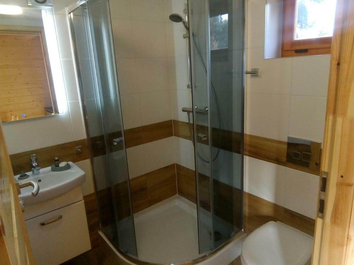 Apartamenty Pod Lipami Junoszyno Dış mekan fotoğraf